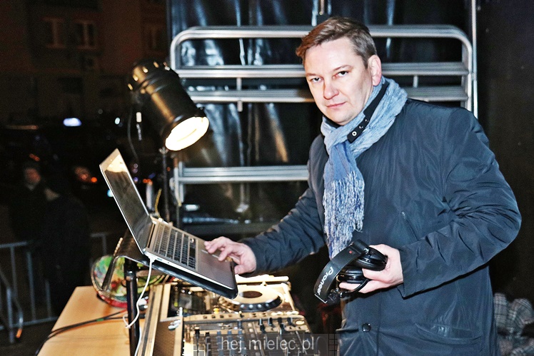 Powitanie Nowego 2017 Roku na Placu AK w Mielcu