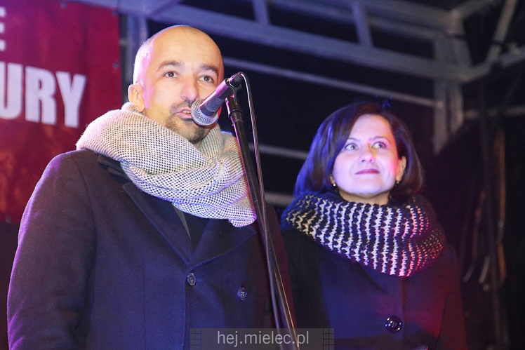 Powitanie Nowego 2017 Roku na Placu AK w Mielcu