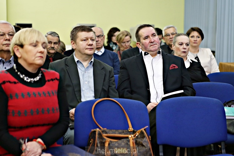 Promocja ?Artefaktów? 2016