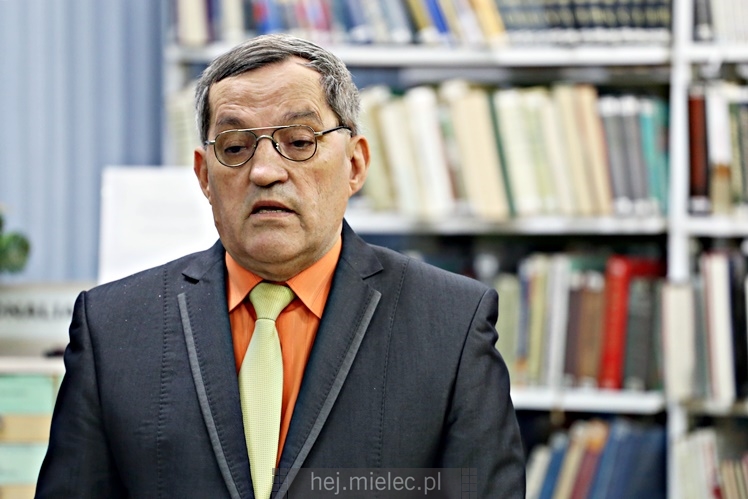 Promocja ?Artefaktów? 2016