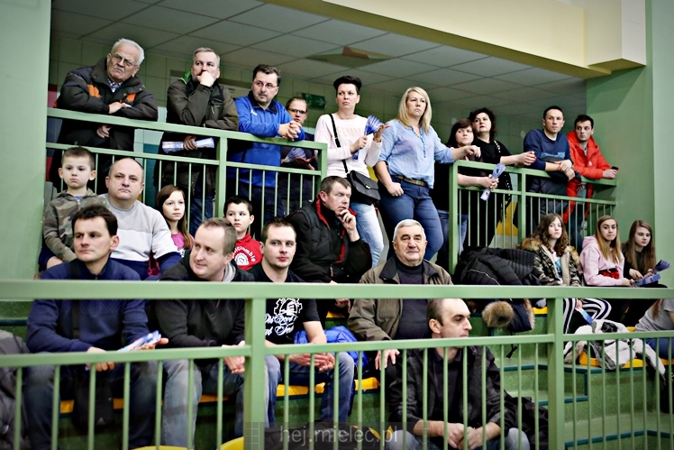 UKS SZÓSTKA MIELEC - GRUPA AZOTY PWSZ TARNÓW 1:3