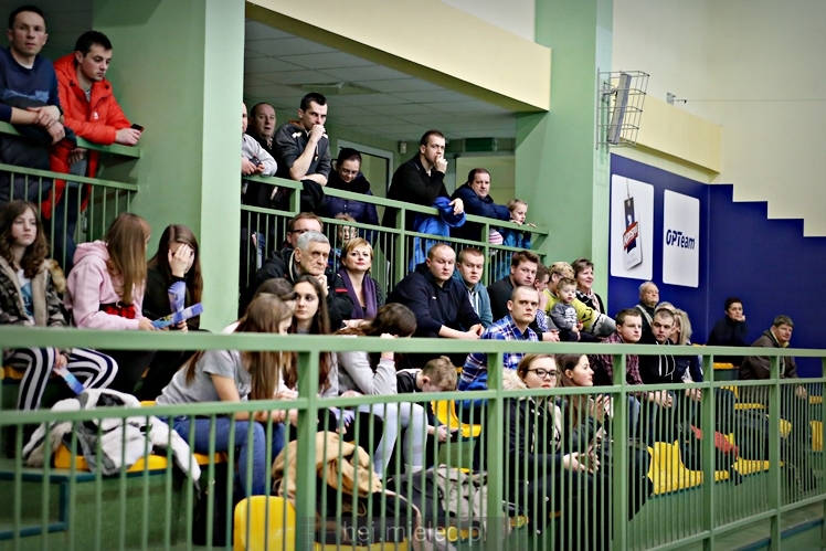 UKS SZÓSTKA MIELEC - GRUPA AZOTY PWSZ TARNÓW 1:3