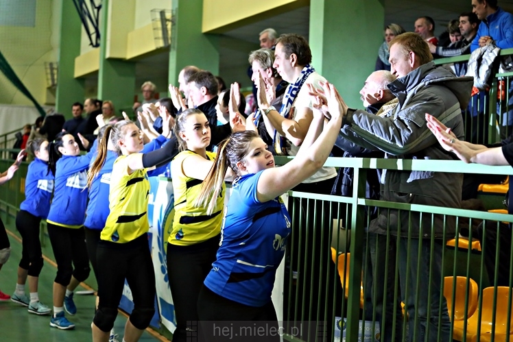 UKS SZÓSTKA MIELEC - GRUPA AZOTY PWSZ TARNÓW 1:3