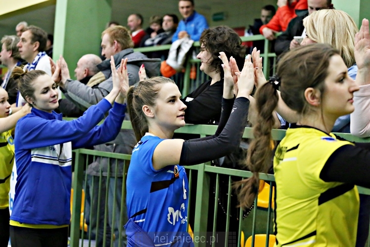 UKS SZÓSTKA MIELEC - GRUPA AZOTY PWSZ TARNÓW 1:3