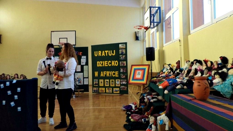 ?Wszystkie kolory świata? w Zespole Szkół Ogólnokształcących nr 1
