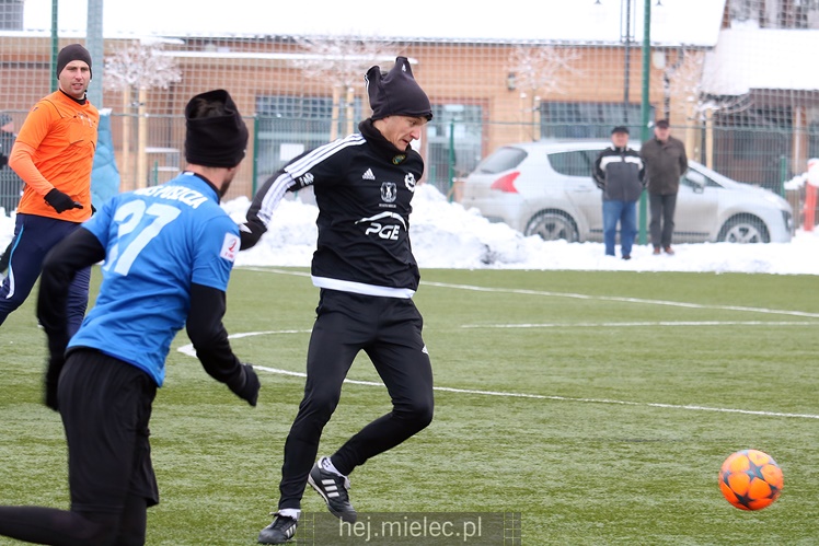 Stal Mielec w sparingu pokonała Puszczę Niepołomice 3:1