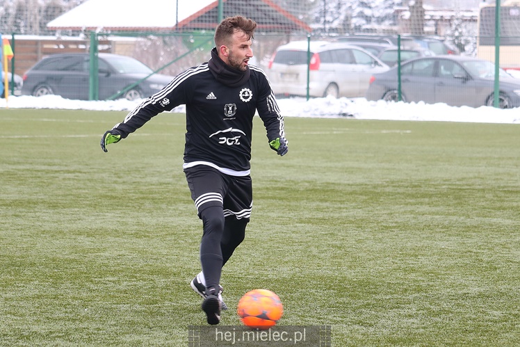 Stal Mielec w sparingu pokonała Puszczę Niepołomice 3:1