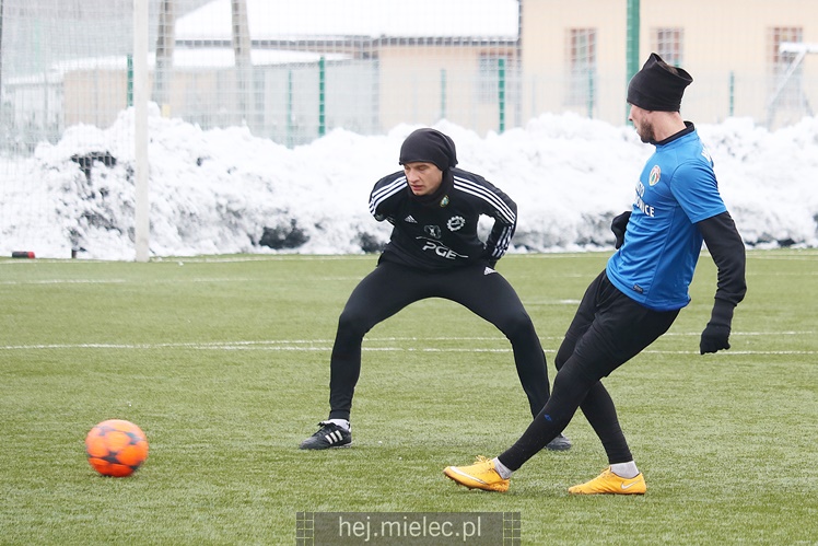 Stal Mielec w sparingu pokonała Puszczę Niepołomice 3:1