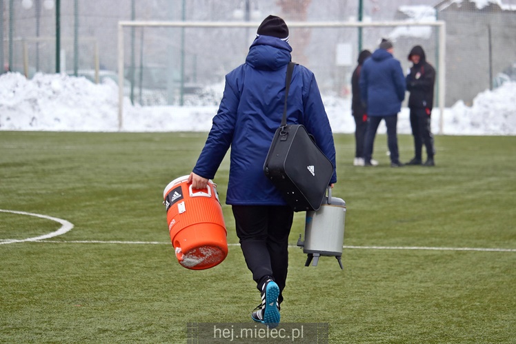 Stal Mielec w sparingu pokonała Puszczę Niepołomice 3:1