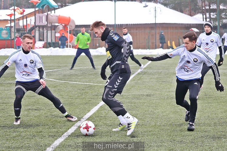 Stal - Korona 1:1