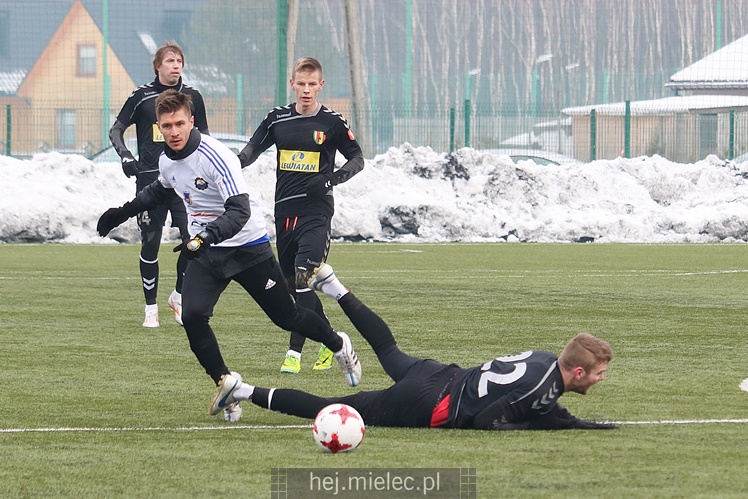 Stal - Korona 1:1