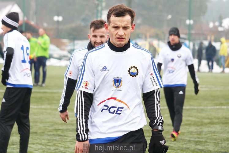 Stal - Korona 1:1