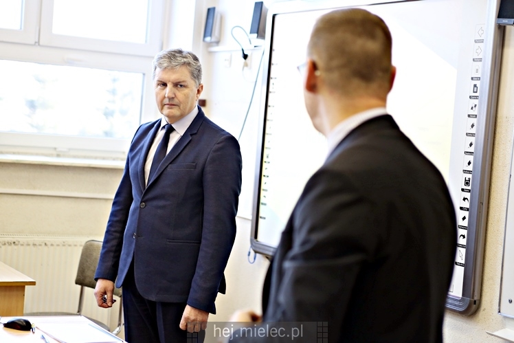 Z kuratorem oświaty o reformie systemu edukacji