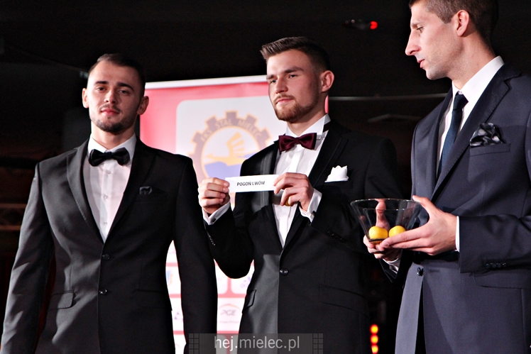 V Targi Ślubne w Hotelu Rado w Woli Chorzelowskiej - część I