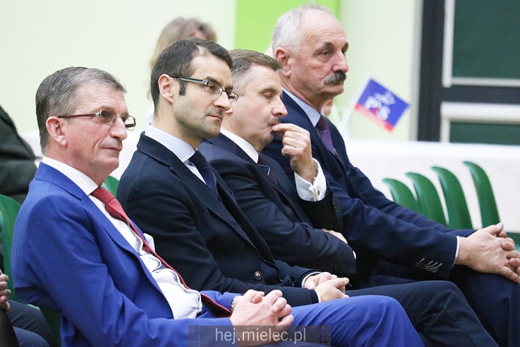 Ponad 200 osób na spotkaniu noworocznym Prawa i Sprawiedliwości