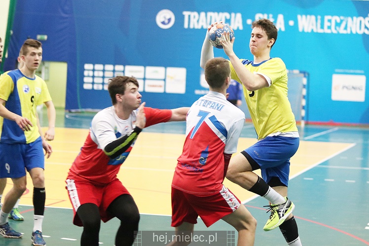 Juniorzy SPR Stali Mielec w 1/8 Finałów Mistrzostw Polski piłkarzy ręcznych