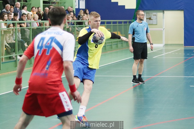 Juniorzy SPR Stali Mielec w 1/8 Finałów Mistrzostw Polski piłkarzy ręcznych