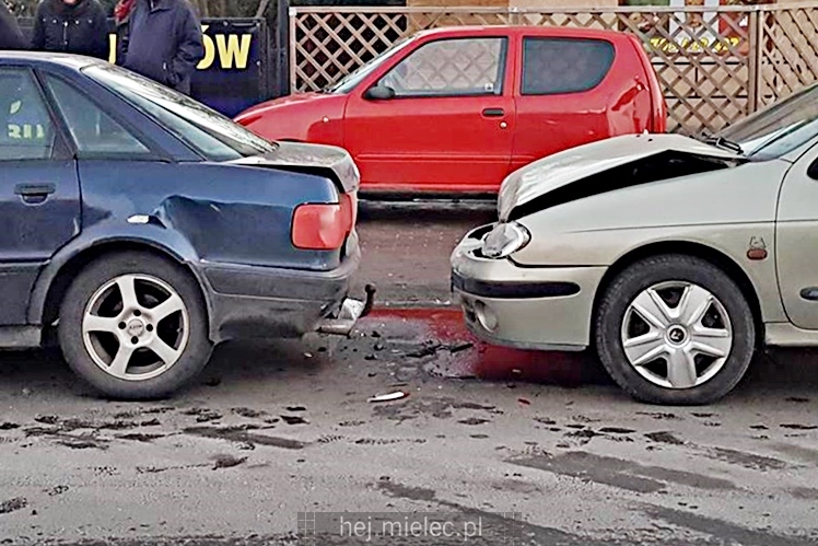 Karambol na Wolności. Zderzyły się cztery osobówki