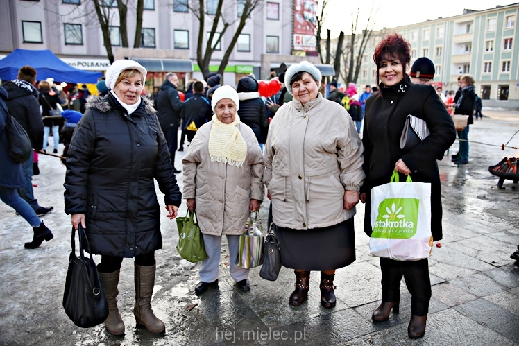 Miejskie Walentynki na Placu AK