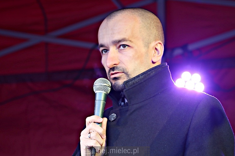 Miejskie Walentynki na Placu AK