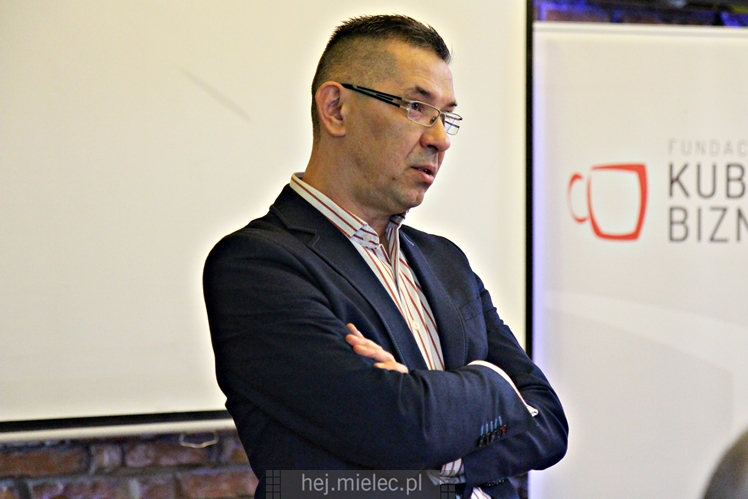 Kubek Biznesu: Uzupełnianie braków kadrowych w firmie