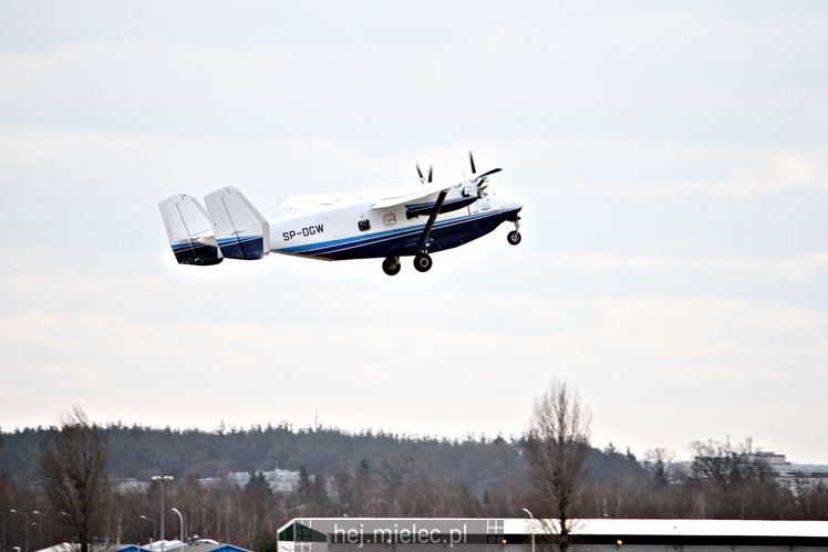 Wielozadaniowy samolot M28 wyruszył na Latin America Demo Tour