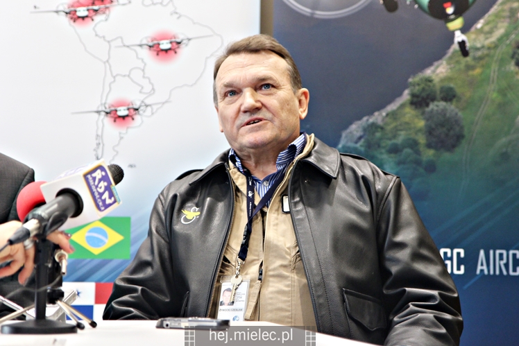 Wielozadaniowy samolot M28 wyruszył na Latin America Demo Tour