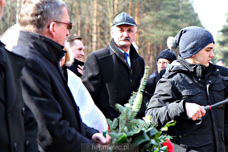 Nadanie imion Żołnierzy Wyklętych Dębom Niezłomnych