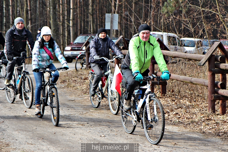Nadanie imion Żołnierzy Wyklętych Dębom Niezłomnych