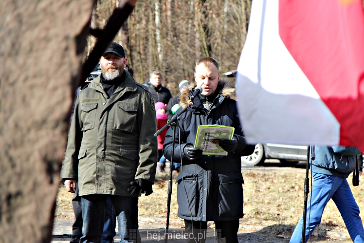 Nadanie imion Żołnierzy Wyklętych Dębom Niezłomnych