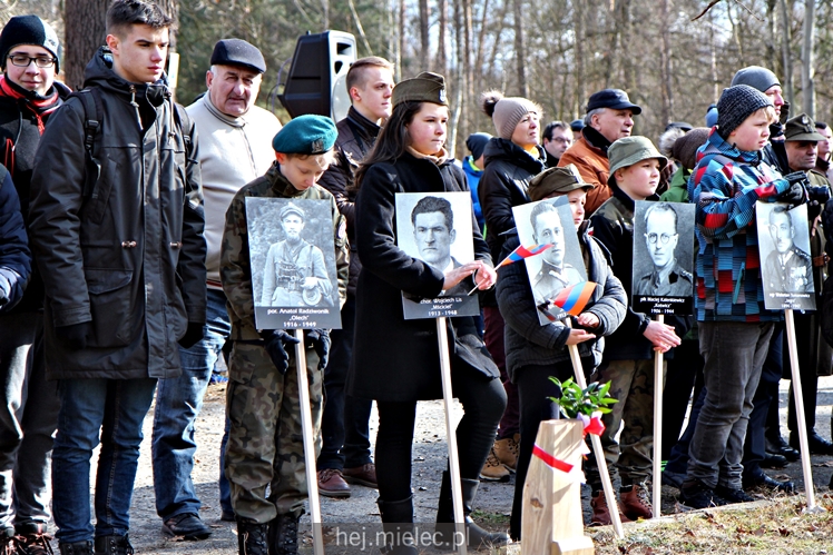 Nadanie imion Żołnierzy Wyklętych Dębom Niezłomnych