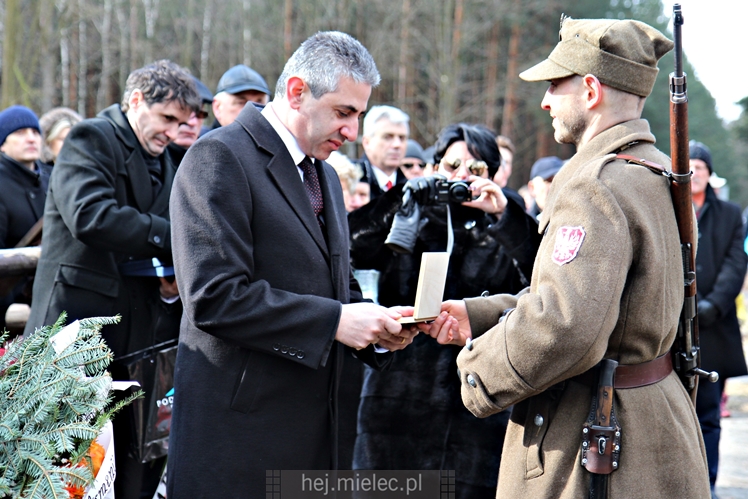 Nadanie imion Żołnierzy Wyklętych Dębom Niezłomnych