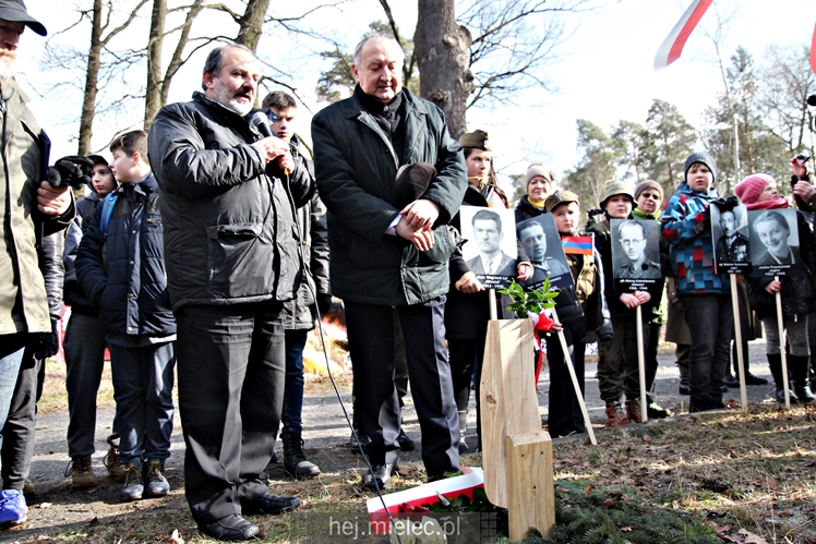 Nadanie imion Żołnierzy Wyklętych Dębom Niezłomnych