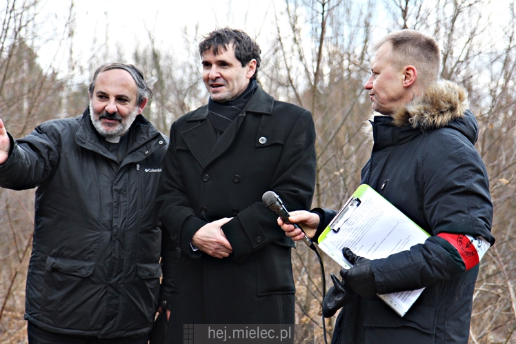 Nadanie imion Żołnierzy Wyklętych Dębom Niezłomnych