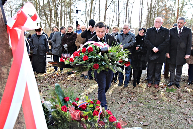 Nadanie imion Żołnierzy Wyklętych Dębom Niezłomnych