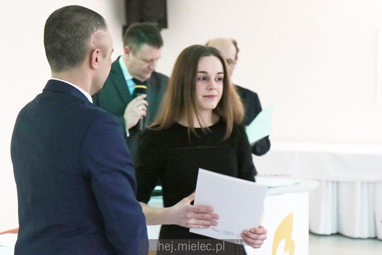 Prezydent Kozdęba nagrodził sportowców z miejskich klubów