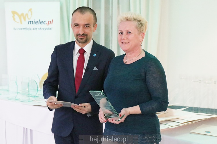 Prezydent Kozdęba nagrodził sportowców z miejskich klubów