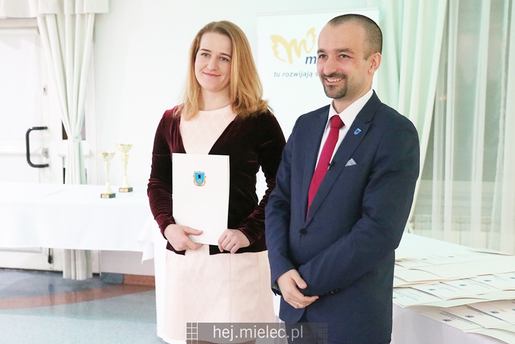 Prezydent Kozdęba nagrodził sportowców z miejskich klubów