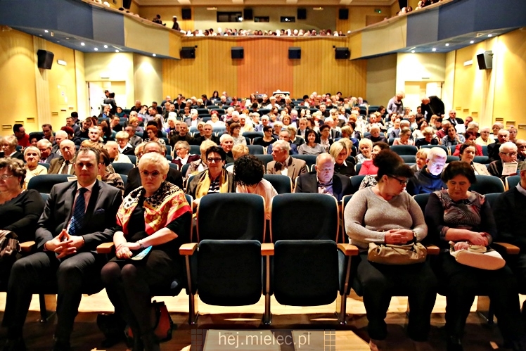 Koncert karnawałowy ?Słynne tanga i walce?