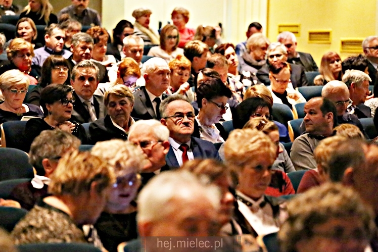 Koncert karnawałowy ?Słynne tanga i walce?