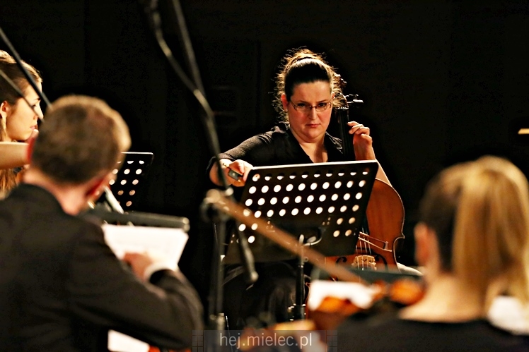 Koncert karnawałowy ?Słynne tanga i walce?