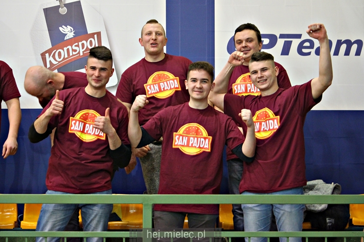 2 liga: UKS Szóstka Mielec - San Pajda Jarosław
