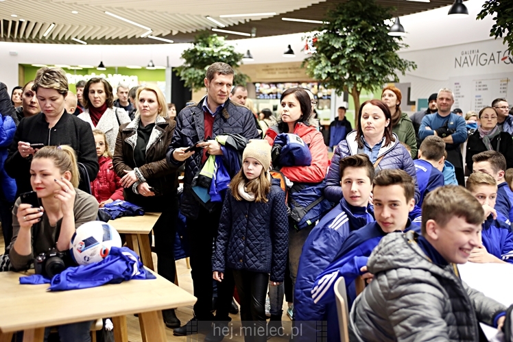 Prezentacja FKS Stal Mielec w Galerii Navigator ? część I