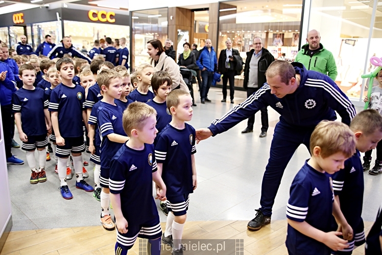 Prezentacja FKS Stal Mielec w Galerii Navigator ? część I