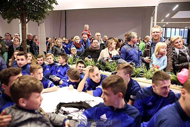 Prezentacja FKS Stal Mielec w Galerii Navigator ? część I