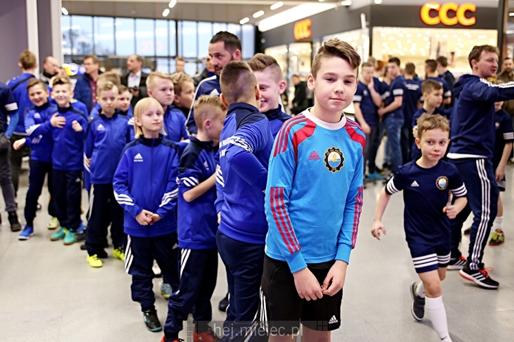 Prezentacja FKS Stal Mielec w Galerii Navigator ? część I