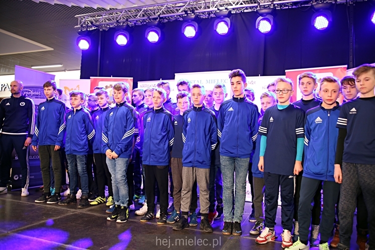 Prezentacja FKS Stal Mielec w Galerii Navigator ? część I