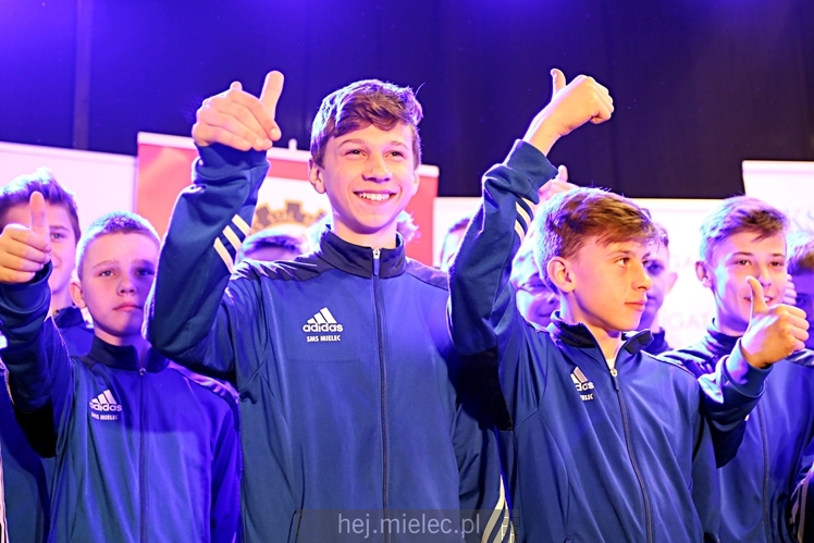 Prezentacja FKS Stal Mielec w Galerii Navigator ? część I