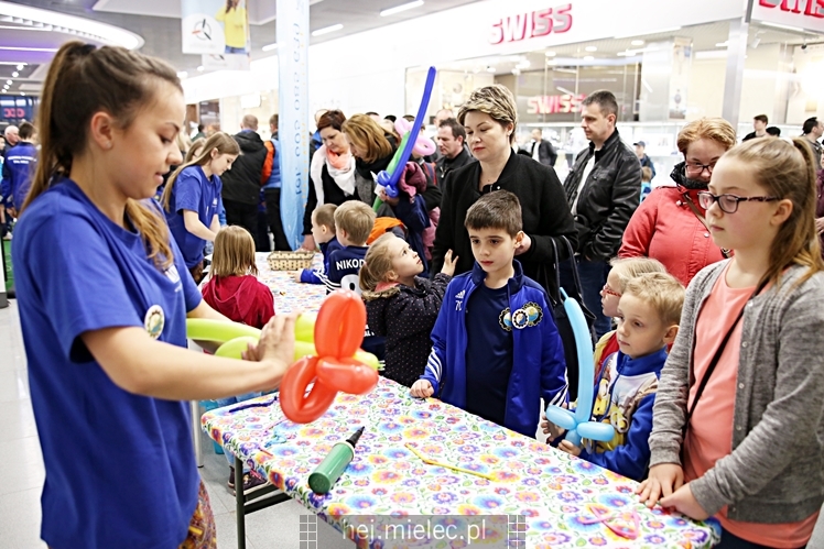 Prezentacja FKS Stal Mielec w Galerii Navigator ? część I