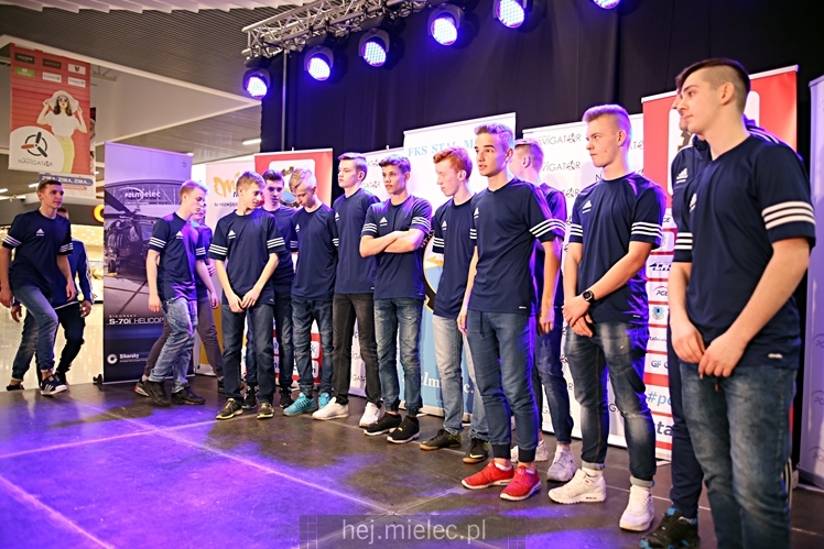 Prezentacja FKS Stal Mielec w Galerii Navigator ? część I